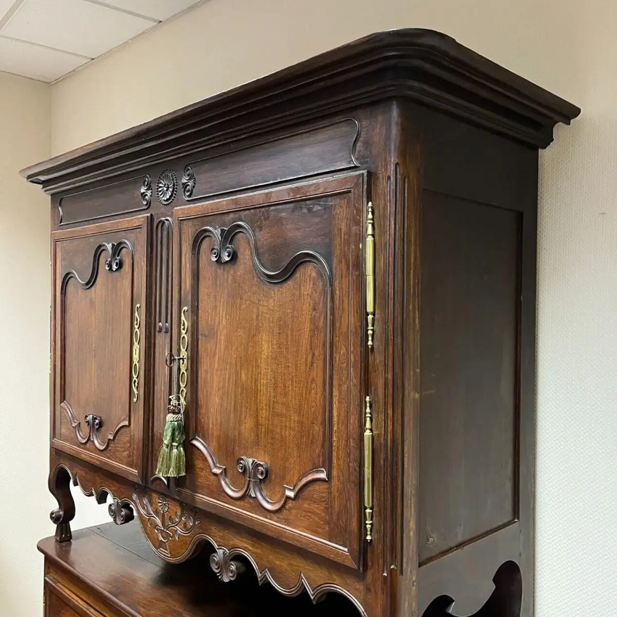 Antikes Buffet I Frankreich um 1750 I Kastanienholz I Gigantische Größe 8