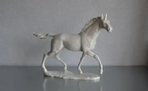 Hutschenreuther Porzellan Figur Pferd signiert Carl Werner