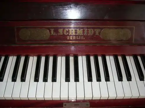 Gründerzeit-Klavier
