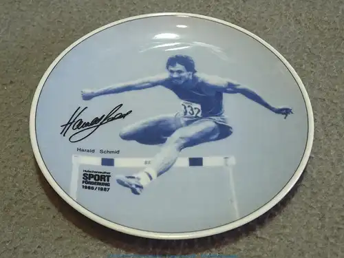 Kleiner Hutschenreuther Sammelteller -Harald Schmid- Hürdenlauf 1986/87 , OLY0067