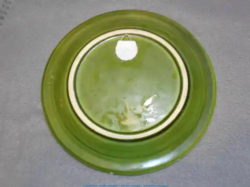 Sammelteller -Olympiade München 1972- Speerwerfer grün, 24 cm OLY0048