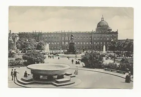 [Ansichtskarte] AK aus Berlin / Kgl. Schloss mit Lustgarten. 