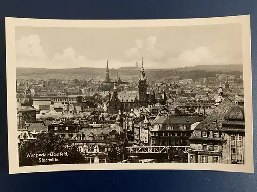 [Echtfotokarte schwarz/weiß] Wuppertal-Elberfeld, Stadtmitte. 