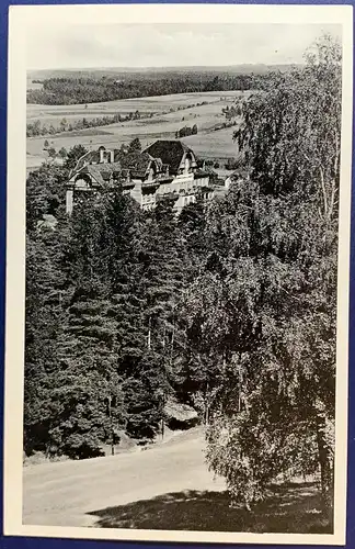 [Echtfotokarte schwarz/weiß] AK, Genesungsheim Mühlhausen i.Vogtland, gelaufen mit Poststempel vom 04.10.1937 von Sohl über Adorf (Landpoststempel) nach Limbach in Sachsen. Karte ist sehr gut erhalten. 