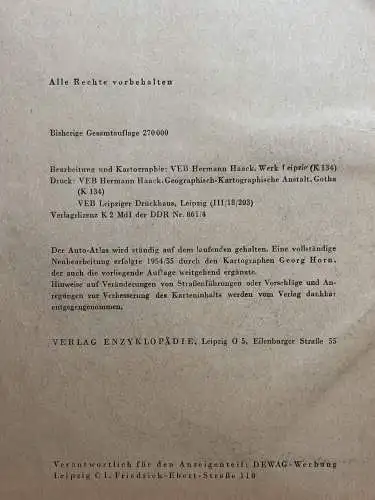 Auto Atlas "Neues Deutschland". 