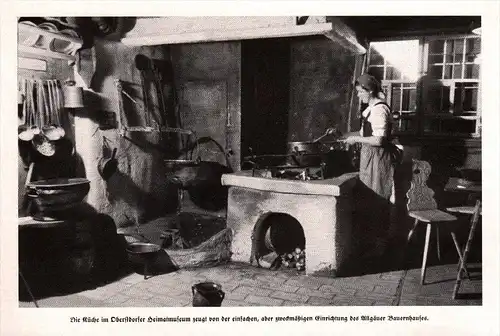 original Zeitungsausschnitt - 1942 - Küche im Heimatmuseum in Oberstdorf , Museum !!!