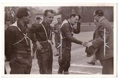 Foto Bahnrennen Wien - Krieau , Fritz Dirtl , Kamper , Motorradrennen , Motorrad , Grasbahn , Sandbahn , Speedway , moto