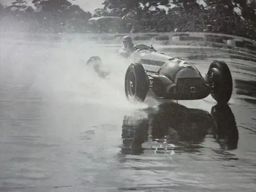 Der Rennfahrer und sein Wagen ,1954, Motorsport - Buch , Rennwagen , Mercedes , Bregenz  - Lochau , Vorarlberg , Ferrari