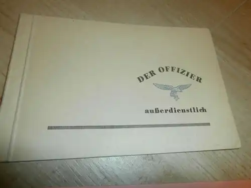 Fliegerhorst Rechlin , 9 blanko Dokumente + Büchlein " Der Offizier " , Luftwaffe , Kommandatur , Flugzeuge ,  Flieger !