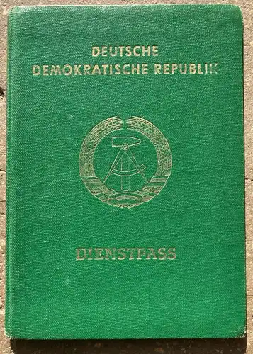 Dienstpass / Ausweis DDR 1984 , Sigrid Prokop , Regierung , service passport east Germany East Berlin stamps , Stasi !!!