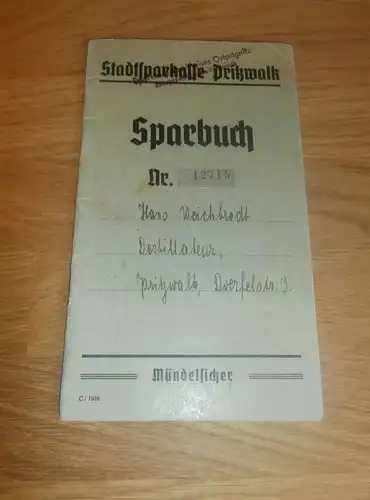 altes Sparbuch Pritzwalk , 1942 - 1945 , Hans Weichbrodt , Destillateur , Sparkasse , Bank !!