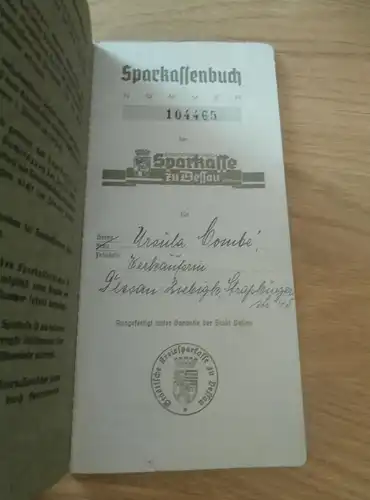 altes Sparbuch Dessau Ziebigk , 1942-1946 , Ursula Combe , Verkäuferin , Sparkasse , Bank !!!