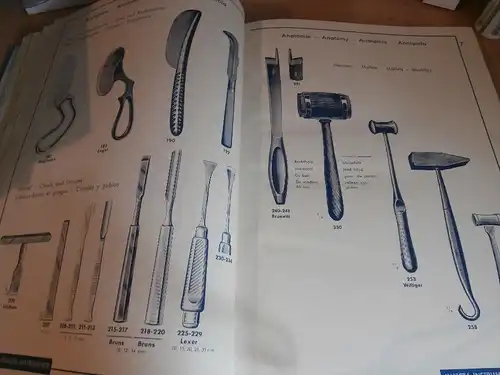 Injecta Katalog 1942 , Chirurgie - Instrumente , Arztbesteck , Wehrmacht , Arzt , Zahnarzt , Hebamme , Hohenlychen !!!
