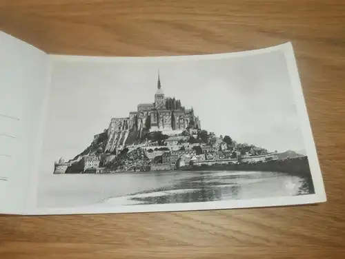 Album voll mit Postkarten / Ansichtskarten aus Le Mont-Saint-Michel , AK , Fotoalbum !!!