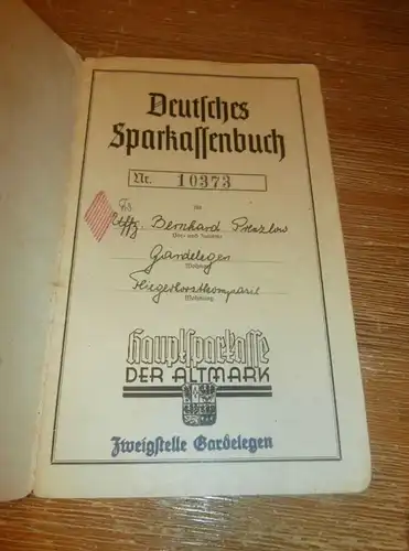 altes Sparbuch Gardelegen , 1941 - 1947 , Uffz. Bernhard Prenzlow in Gardelegen , Fliegerhorst , Sparkasse , Bank !!!