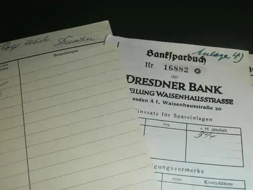 altes Sparbuch Dresden / Waisenhausstrasse , 1942 - 1944 , Rolf Uhde in Dresden , Sparkasse , Bank !!!