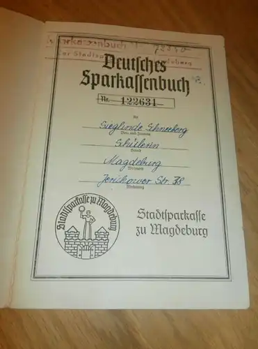 altes Sparbuch Magdeburg , 1942 - 1946 , Sieglinde Schneeberg in Magdeburg , Sparkasse , Bank !!!