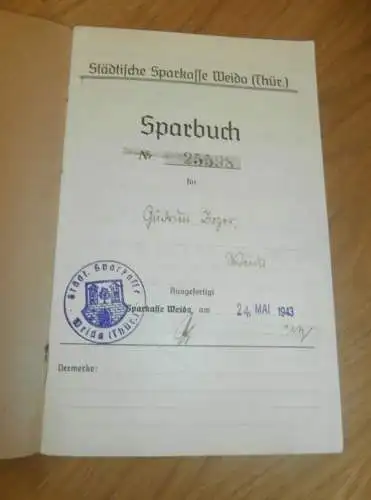 altes Sparbuch Weida i. Thüringen , 1943 - April 1945 , Gudrun Zieger in Weida i. Thüringen , Sparkasse , Bank !!!