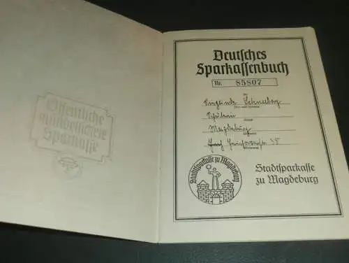 altes Sparbuch Magdeburg , 1942 , Sieglinde Schneeberg in Magdeburg , Sparkasse , Bank !!!