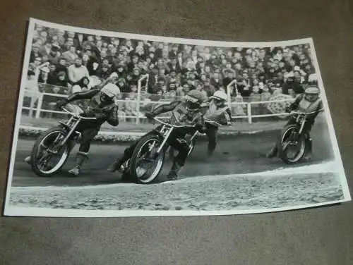 Speedway 70er/ 80er Jahre , Neubrandenburg / Güstrow , DDR , großes altes Foto , ca. 180 x 130 mm !!!