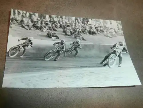 Speedway 70er/ 80er Jahre , Neubrandenburg / Güstrow , DDR , großes altes Foto , ca. 170 x 110 mm !!!