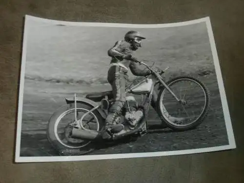 Speedway Krems 4.11.1973 , Herbert Szerecz - Österreich , großes Talent , altes Foto ca. 180 x 130 mm !!!