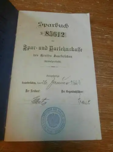 altes Sparbuch Saarbrücken , 1914 - 1932 , Ferdinand Müller in Cöthen in Anhalt , Sparkasse , Bank !!!