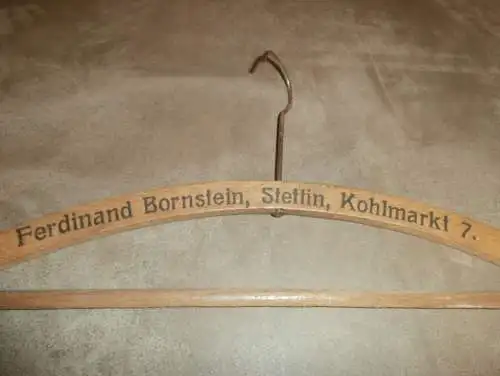 Ferdinand Bornstein in Stettin i. Pommern , Kohlmarkt 7, uralter Kleiderbügel , Bügel , Mode !!!