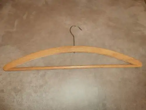 Haus für Alle , Adolph Richters in Demmin i. Mecklenburg , uralter Kleiderbügel , Bügel , Mode !!!