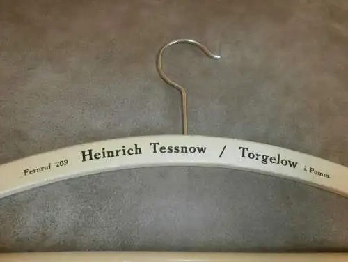 Heinrich Tessnow in Torgelow i. Pommern , Bleyle , Mecklenburg , uralter Kleiderbügel , Bügel , Mode !!!