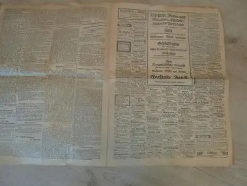 alte Zeitung , Rostocker Anzeiger , 11.12.1914 , Rostock in Mecklenburg , Flieger in Freiburg ,viel Reklame / Werbung !!