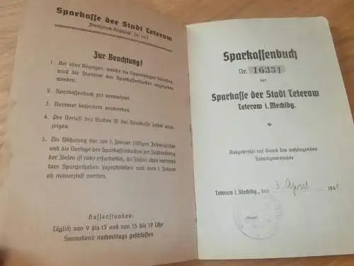 altes Sparbuch Teterow , 1944 - 1945 , Helene Scheiba in Carlsdorf i. Mecklenburg , Sparkasse , Bank !!!