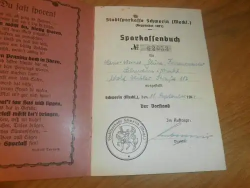 altes Sparbuch ,1944 - April 1945 , Friseur H.W. Glüse in Schwerin i. Mecklenburg , Sparkasse , Bank !!!