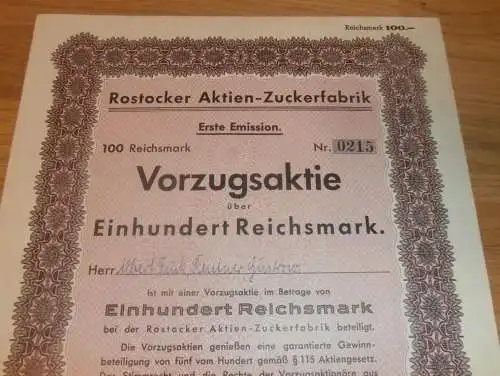 Aktie der Zuckerfabrik Rostock 1941 , Albert Fink in Güstrow , Rentner , 100 RM , Mecklenburg !!!