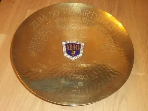 große Ehrenschale der ADMV Bezirksleitung Rostock an Heinz Hausmann , Speedway , mit Plakette DDR , Motorsport Rennsport