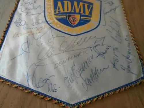 Wimpel Speedway Zlata Prilba Pardubice 19.9.1971 , mit Autogrammen der Fahrer , ADMV , Motorsport , Rennsport !!