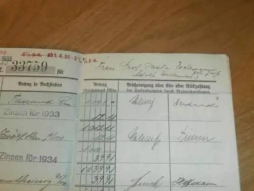 altes Sparbuch Rostock , 1933 - 1946 , Prof. Paula Walsmann in Rostock i. Mecklenburg , Sparkasse , Bank !!