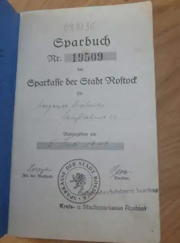 altes Sparbuch Rostock , 1930 - 1946 , Margarete Diederichs in Rostock i. Mecklenburg , Sparkasse , Bank !!