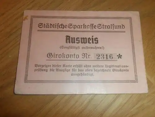 alter Ausweis der Sparkasse Stralsund i. Mecklenburg , ca. 1940 , Sparkasse , Bank !!!