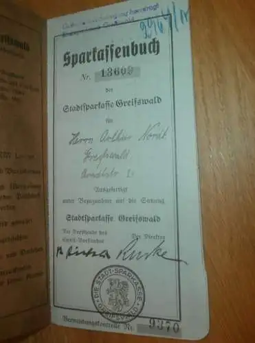 altes Sparbuch Greifswald , 1943 - 1945 , Arthur Nordt in Greifswald i. Mecklenburg , Sparkasse