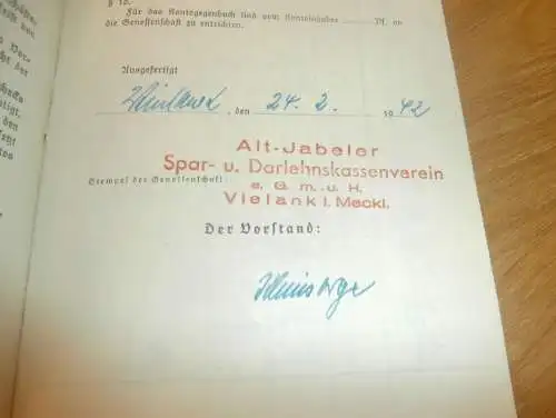 altes Sparbuch Vielank , 1942 - 1945 , L. Schröder in Klein Vielank  i. Mecklenburg , Sparkasse , Bank !
