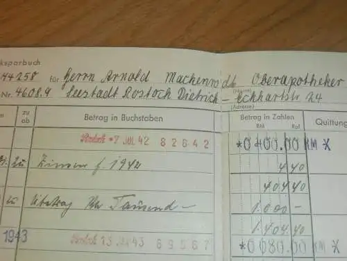 altes Sparbuch Rostock , 1942 - 1944 , Ober-Apotheker Arnold Mackenrodt in Rostock i. Mecklenburg , Sparkasse , Bank !!