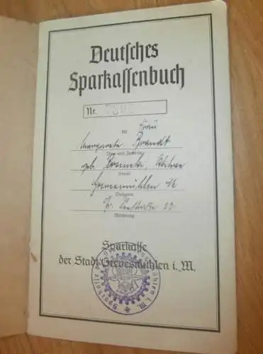 altes Sparbuch Grevesmühlen , 1940 - 1943  , Margarete Brandt geb. Rosinski in Grevesmühlen i. Mecklenburg , Sparkasse