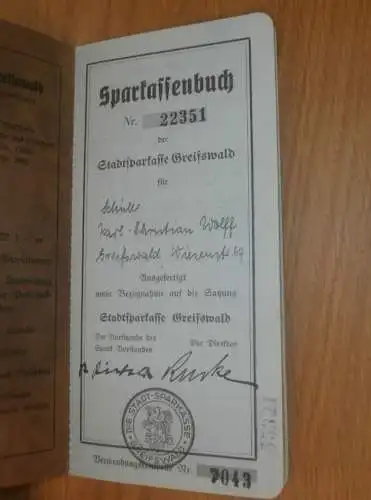 altes Sparbuch Greifswald , 1942 - 1944 , Karl Christian Wolff in Greifswald i. Mecklenburg , Sparkasse