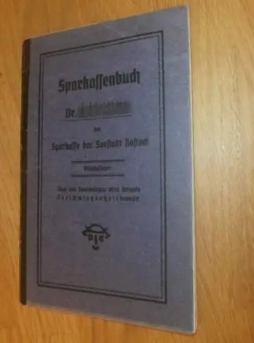 altes Sparbuch Rostock , 1942 - 1943 , Else Ramsperger geb. Quast in Glückstadt i. Holstein , Sparkasse , Bank