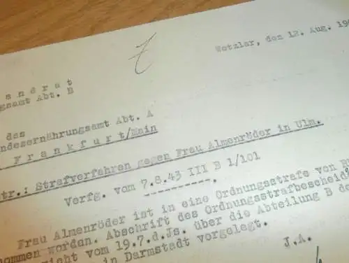 Der Landrat - Ernährungsamt - Wetzlar 1943 , Strafverfahren - Frau Almenröder in Ulm , altes Dokument !!