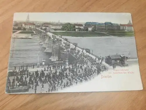 alte AK - Dresden , ca. 1910 , Brücke mit Aufziehen der Wache , Ansichtskarte