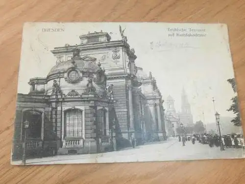 alte AK - Dresden , 1915 , Brühlsche Terasse mit Kunstakademie , Ansichtskarte