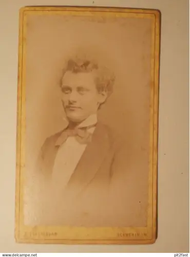 Kabinettfoto - A. Schützmann in Schwerin , Mann , Adel , Mecklenburg , CDV , Photographie , Kabinett