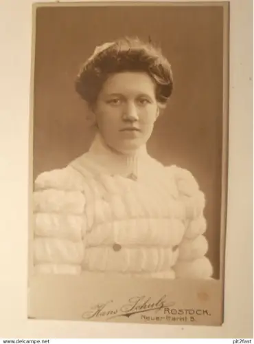 Kabinettfoto - Hans Schulz in Rostock , Dame , Adel , Mecklenburg , CDV , Photographie , Kabinett